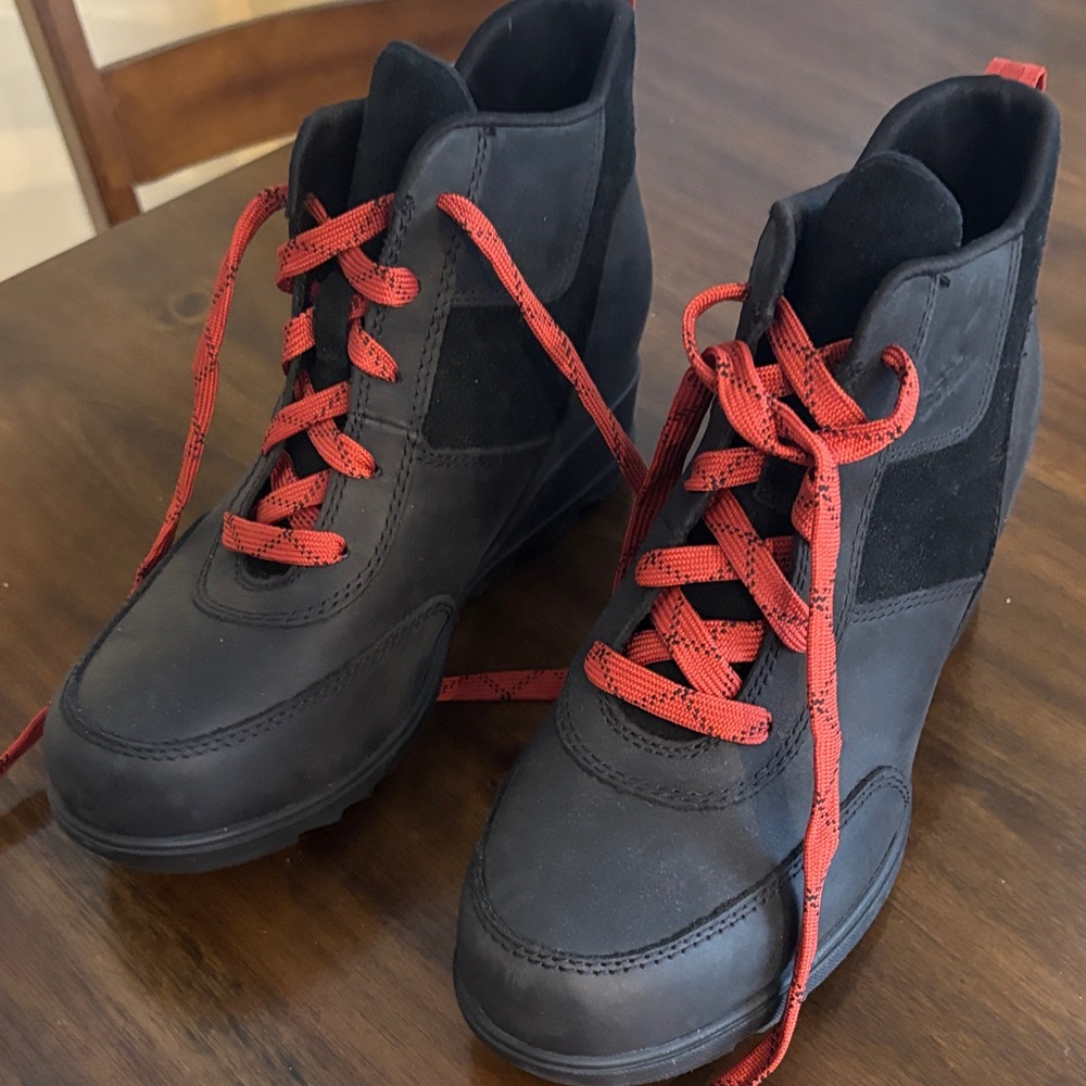 Black Boots with Red Laces